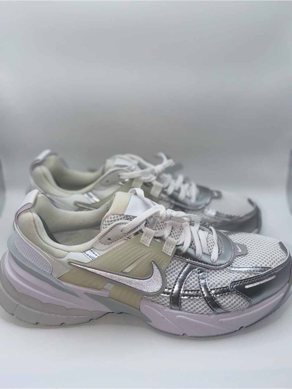 Nike Women's White Silver Athletic Sneakers
